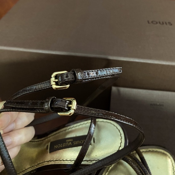 SOLD!!! Louis Vuitton Brown Damier Ebene Feel Free Wedge Sandals Size 35 - Picture 5 of 14